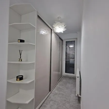 Mamaia Nord Apartman *