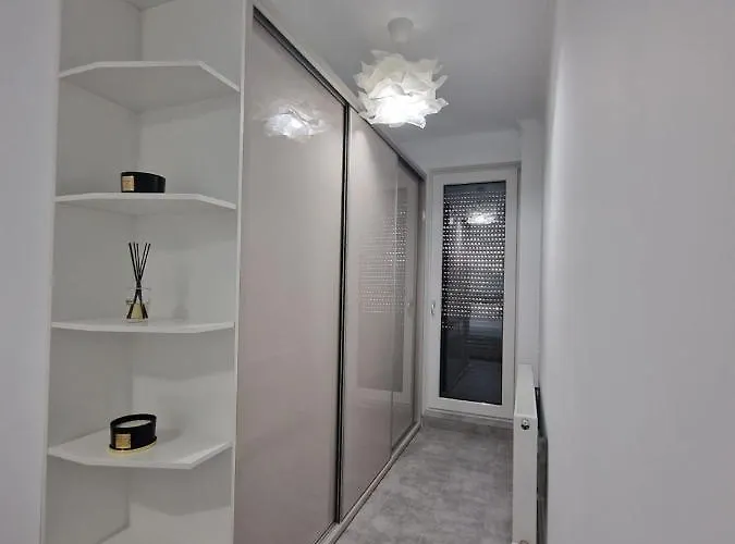 Mamaia Nord Apartmán *